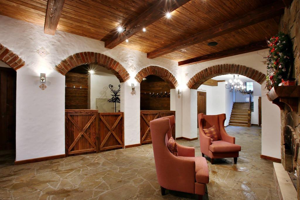 Shpatser Hotel Bryukhovychi Luaran gambar
