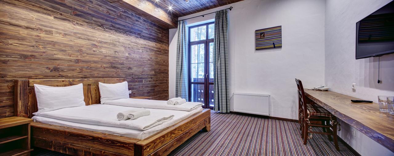 Shpatser Hotel Bryukhovychi Luaran gambar